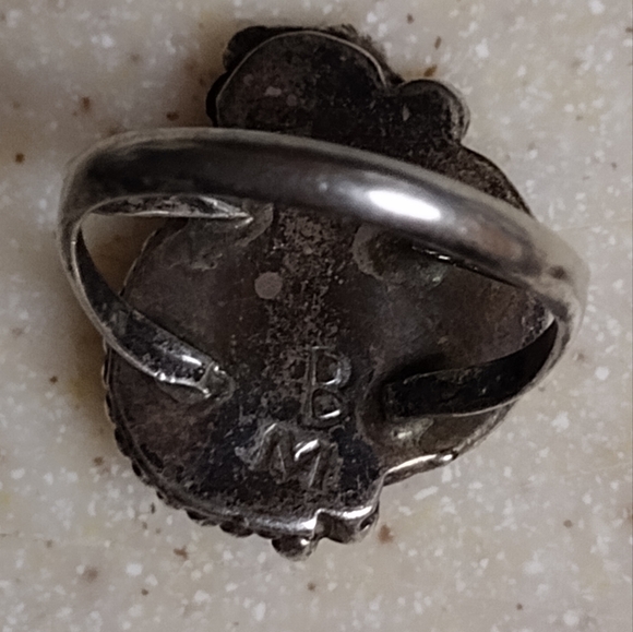 Navajo pearl ring - Picture 2 of 4